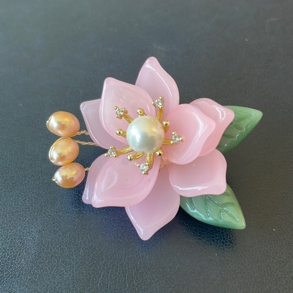 Woman's Charming Red Peony Flower Pendant Brooch Pin - Picture 3 of 5